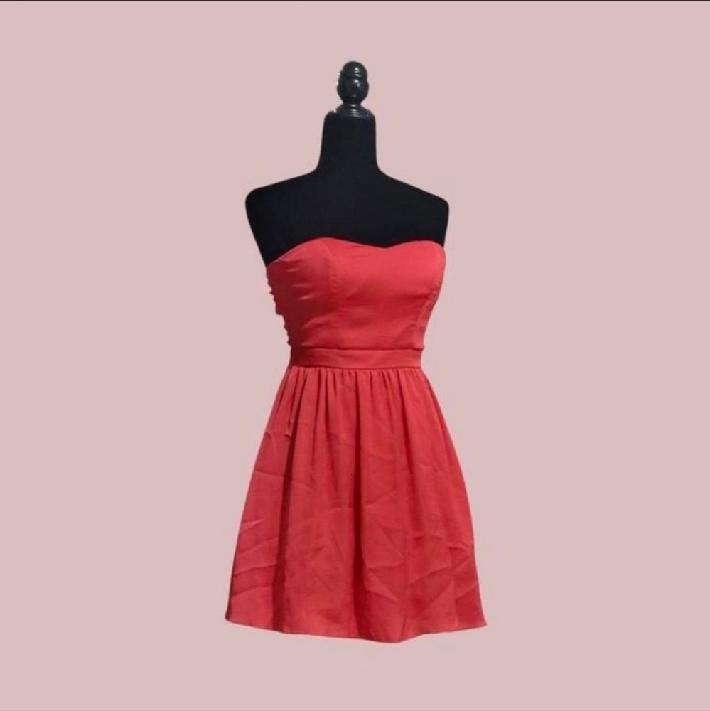 Red Strapless Sweetheart Cocktail Dress